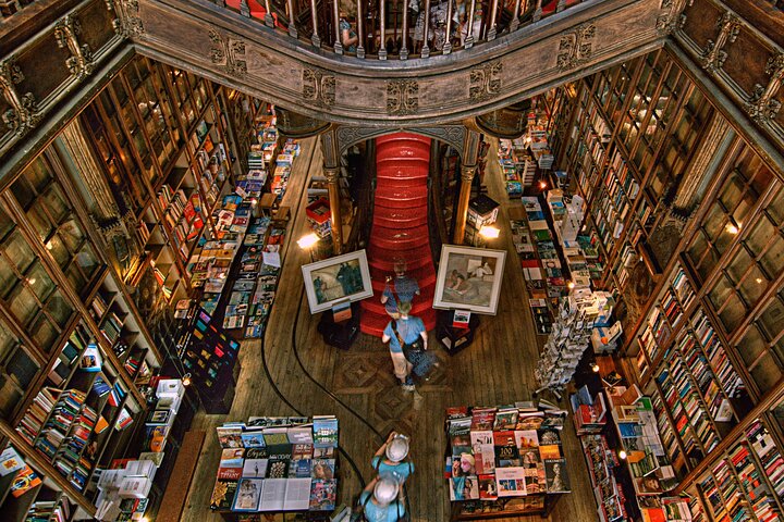 Tour a Pie por Oporto con Lello y Crucero