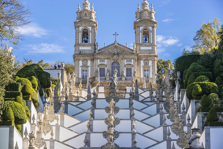 Braga Full-Day Tour with Bom Jesus, Sameiro & Lunch